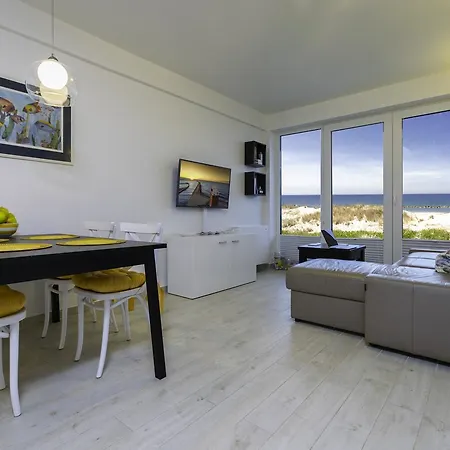 דירה Amon Z Widokiem Na Morze דארלובקו