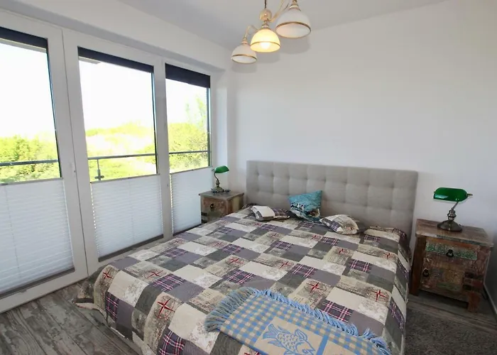 Amon Z Widokiem Na Morze Darłówko